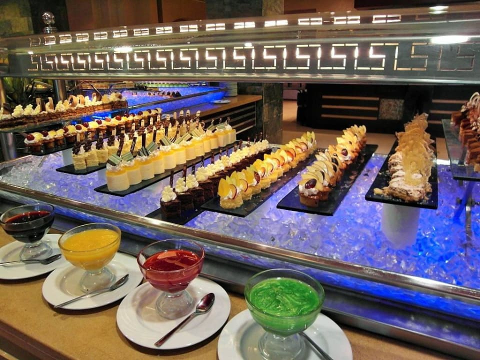 Drei Kilos mehr,grins Tropitel Sahl Hasheesh