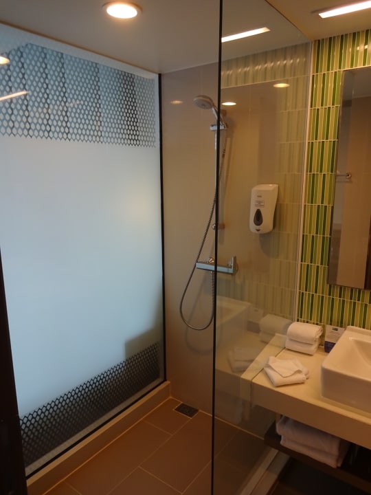 Zimmer Holiday Inn Express Bangkok Sukhumvit 11