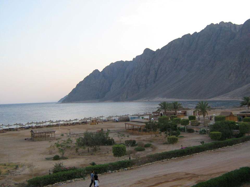 Strand Happy Life Village