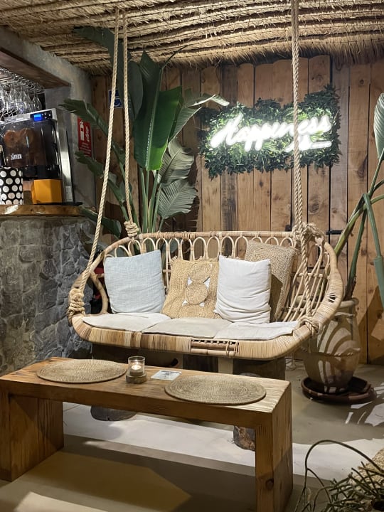 Sonstiges The Ibiza Twiins