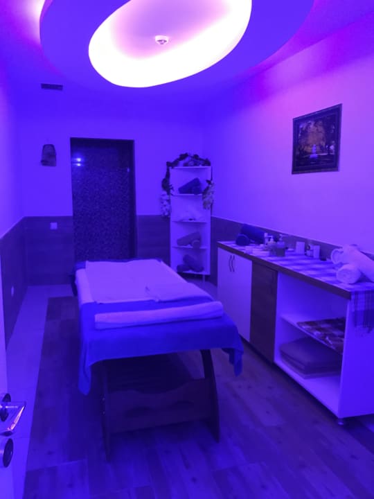 Sport & Freizeit Throne Beach Resort & Spa