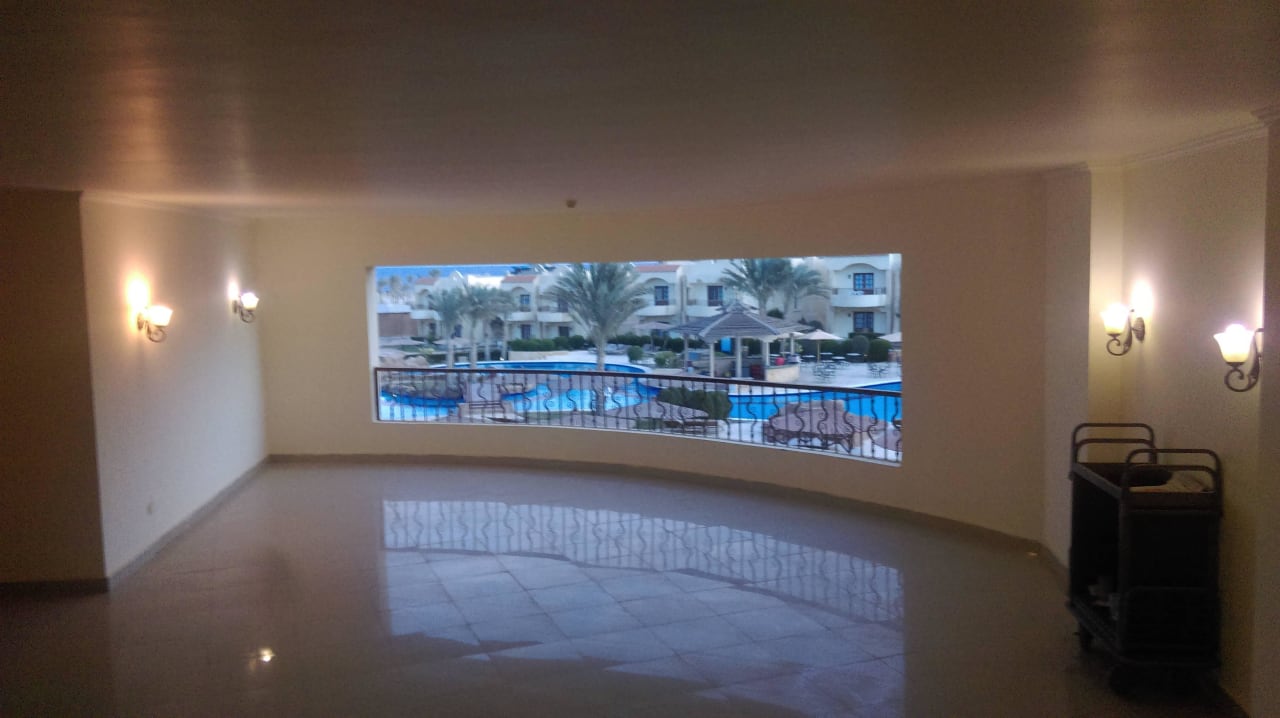 Widok na basen Coral Hills Resorts & SPA