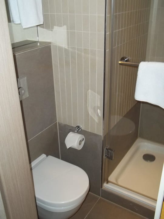 Ein super Zimmer TITANIC Comfort Berlin Mitte