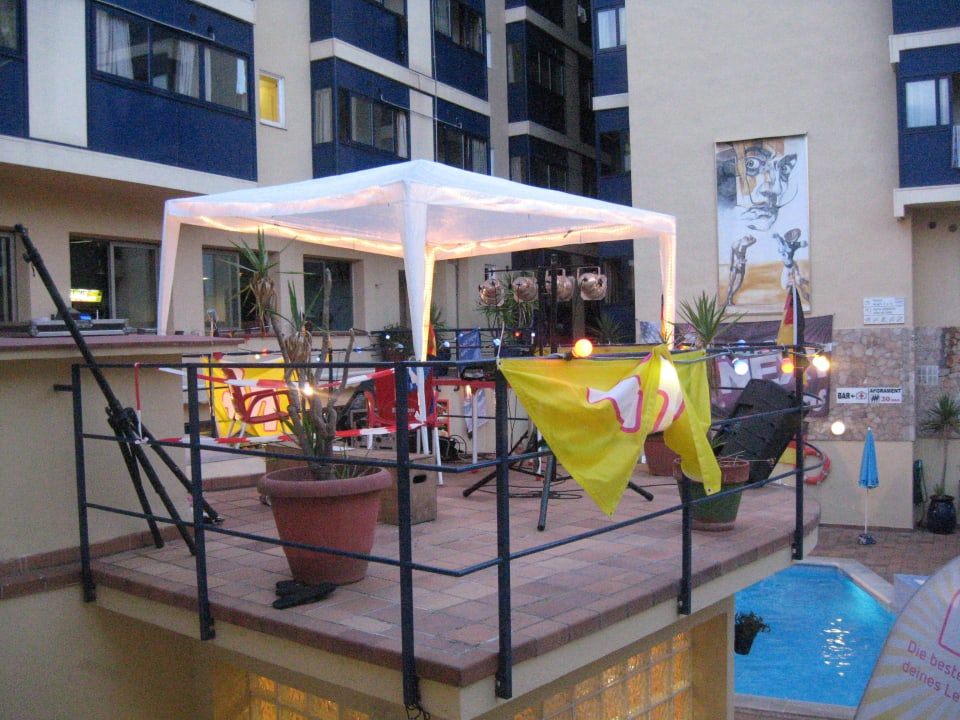 Dj Pult  Hotel Caribe Youth Only