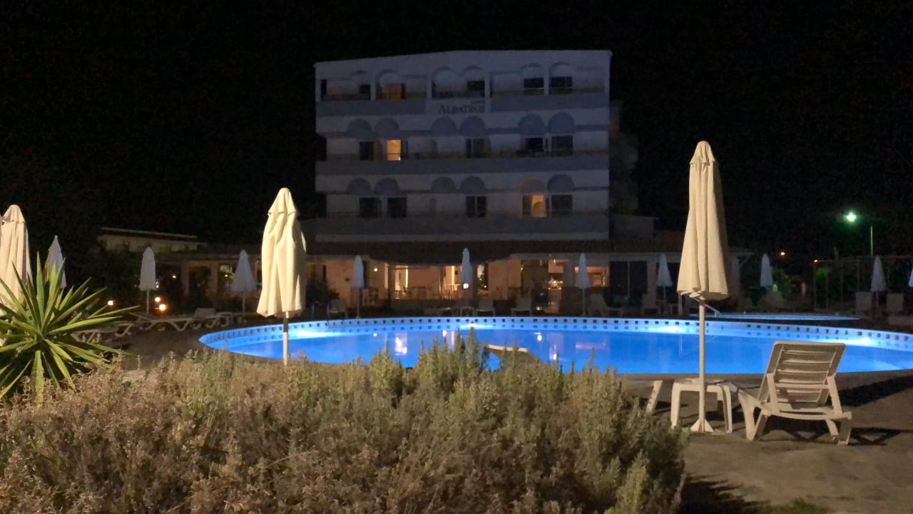 Pool Hotel Albatros