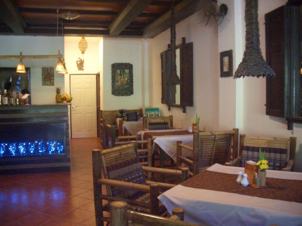 Restaurant/Buffet Guest House Green Lemon House