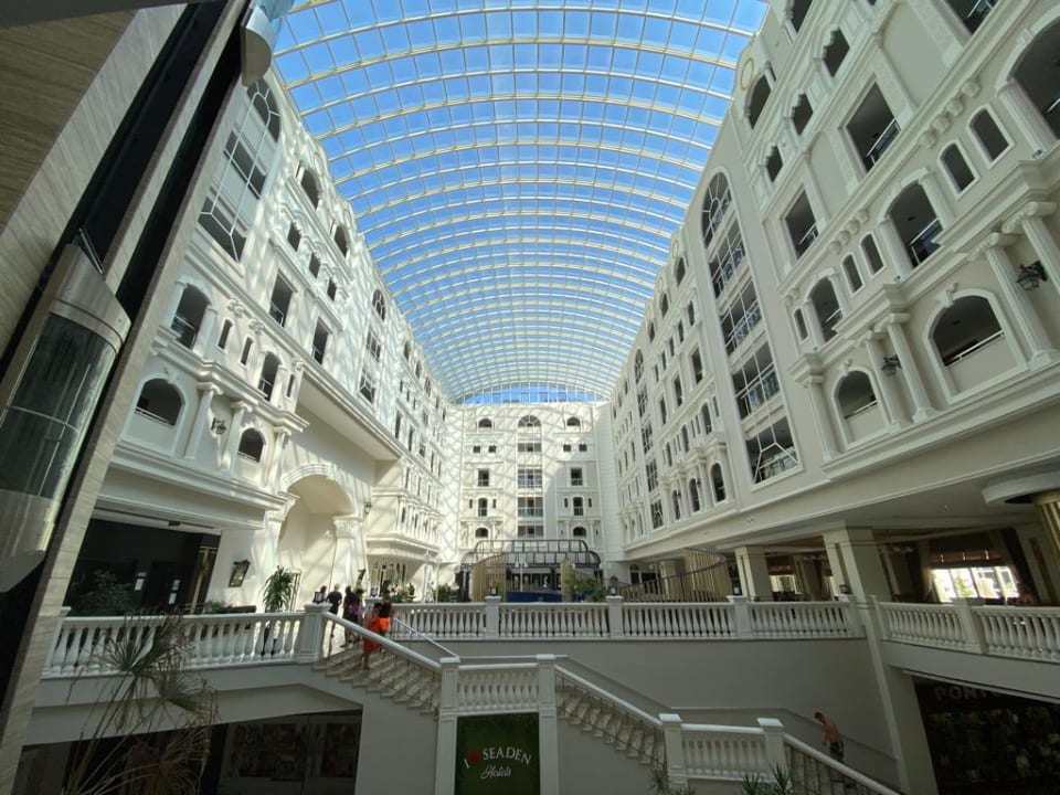 Lobby Seaden Sea World Resort & Spa