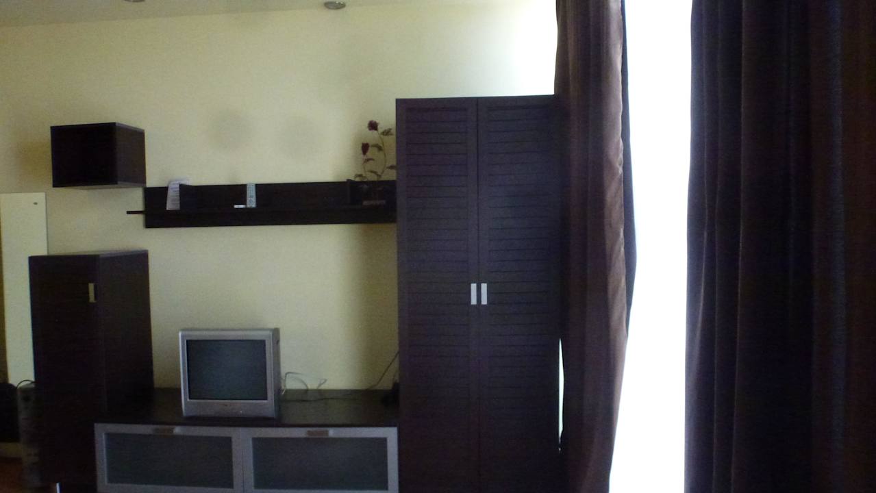 Schrank/TV Hotel Mgzavrebi Batumi