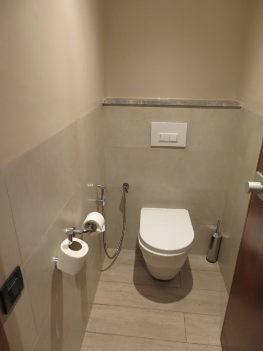 Zimmer Kenzi Rose Garden