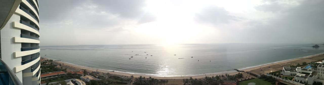 Außenansicht Hotel Le Meridien Al Aqah Beach Resort