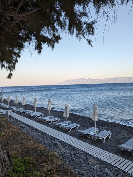 Strand Dimitra Beach Hotel & Suites