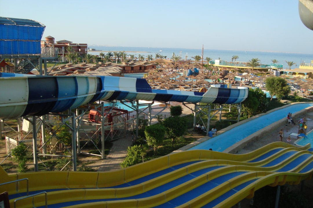 Zjeżdzalnie Hotel Titanic Palace