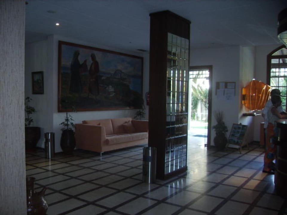 Eingangshalle vom Hotel Acharavi Beach Hotel