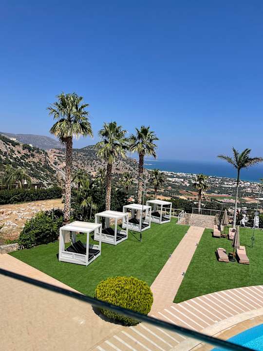 Gartenanlage The Noverian Scenic Crete 5 Star Hilltop Villa Resort & Spa