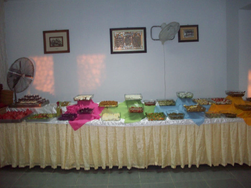 Büffet Hotel Nazar Garden