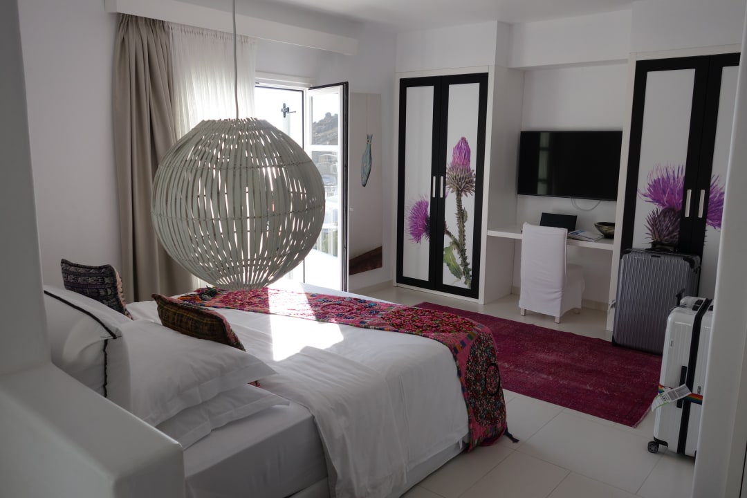 Zimmer Myconian Villa Collection