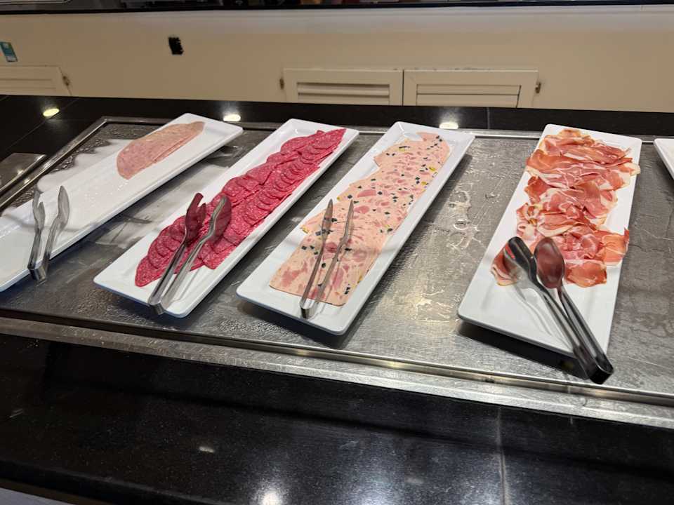 Gastro Valentin Grand Park Suite Hotel