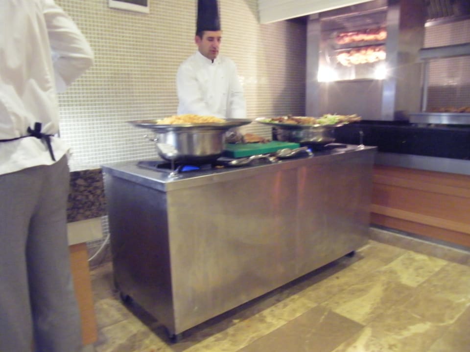 Live cooking Side Mare Resort & Spa