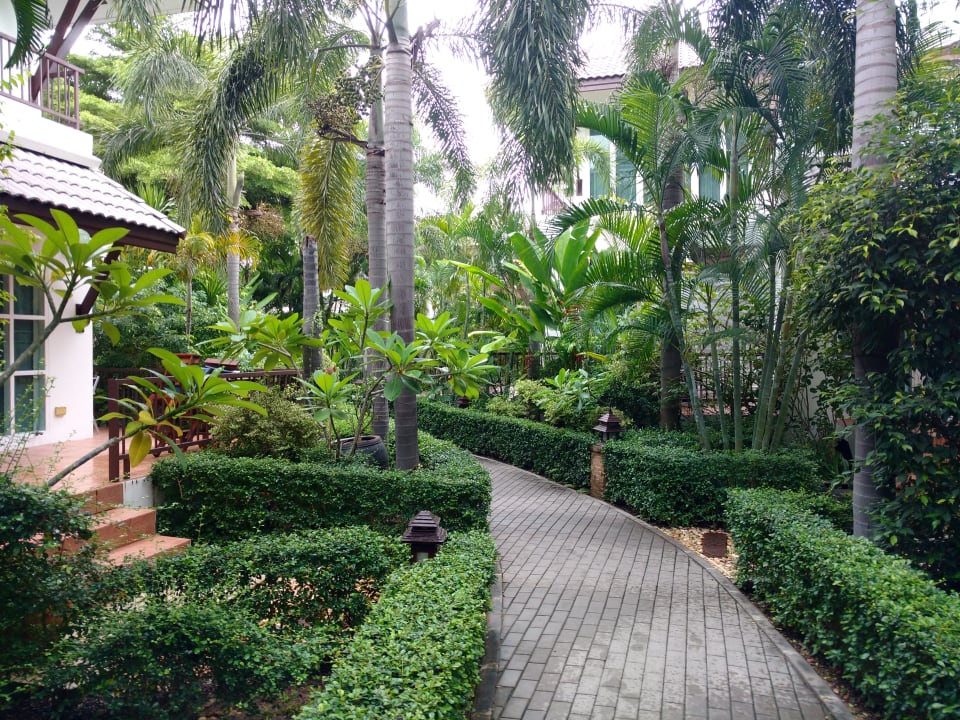 Gartenanlage Laksasubha Hua Hin