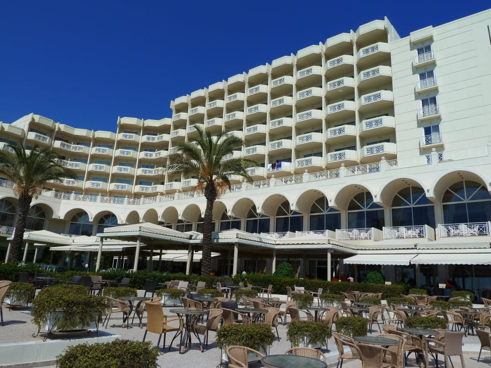 Основное здание Rodos Palladium Leisure & Wellness