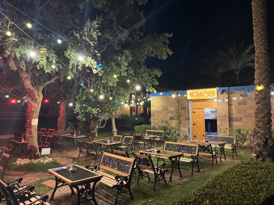 Gastro Golden Beach Resort