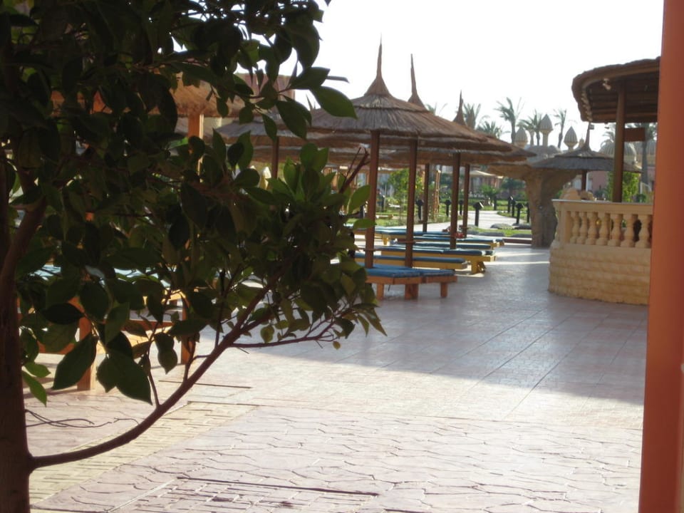 Von unserem Zimmer aus gesehen Pickalbatros Alf Leila Wa Leila Resort - Neverland Hurghada