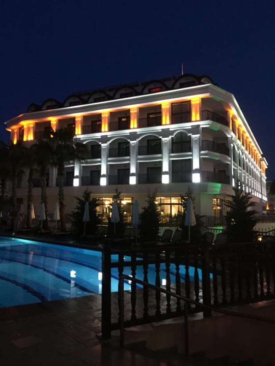 Außenansicht Well Palace Side