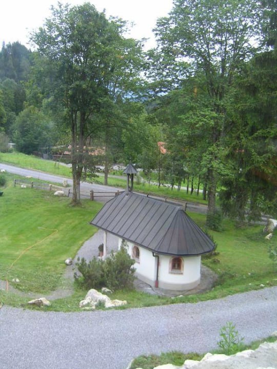 Kapelle Hotel Feuriger Tatzlwurm