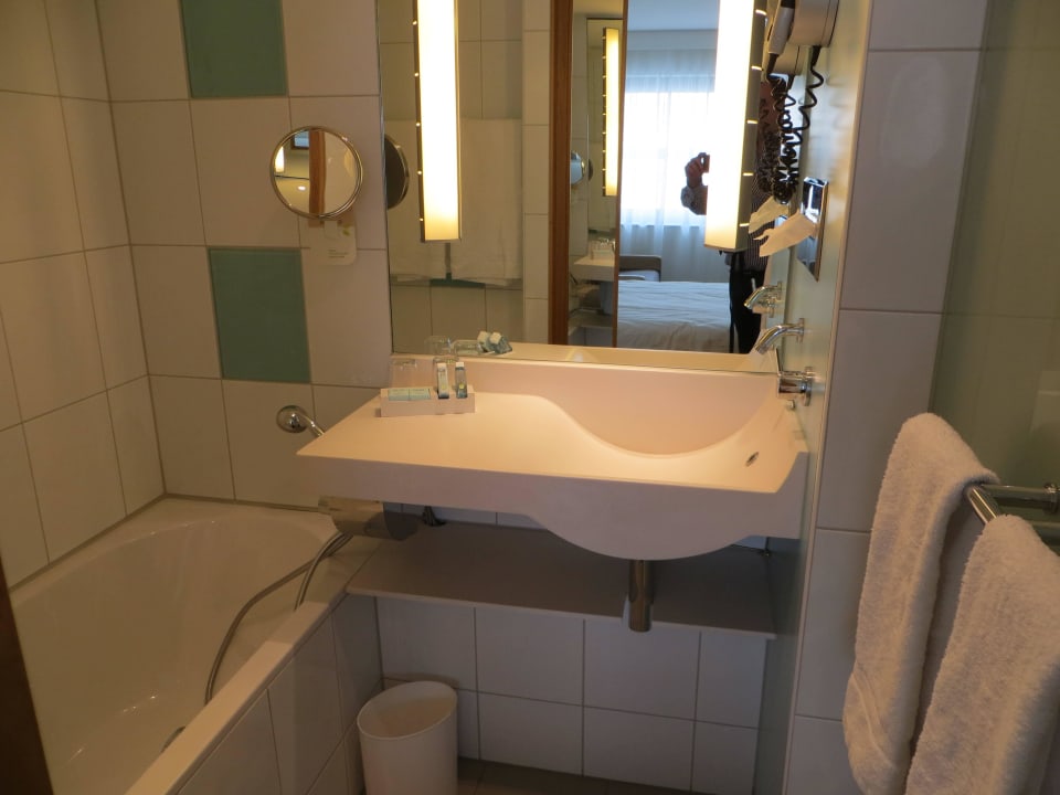 Bad Hotel Novotel Aachen-City