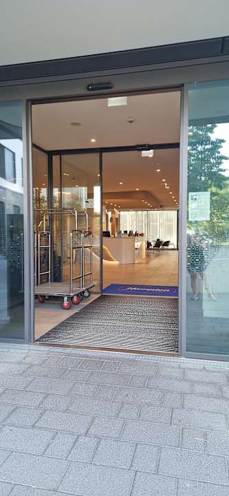 Außenansicht Hampton By Hilton Frankfurt Airport