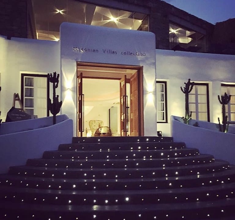 Lobby Myconian Villa Collection