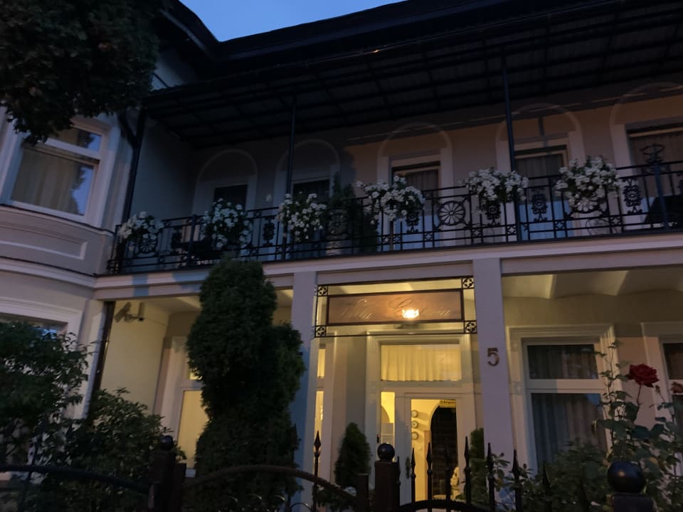 Außenansicht Villa Casteria