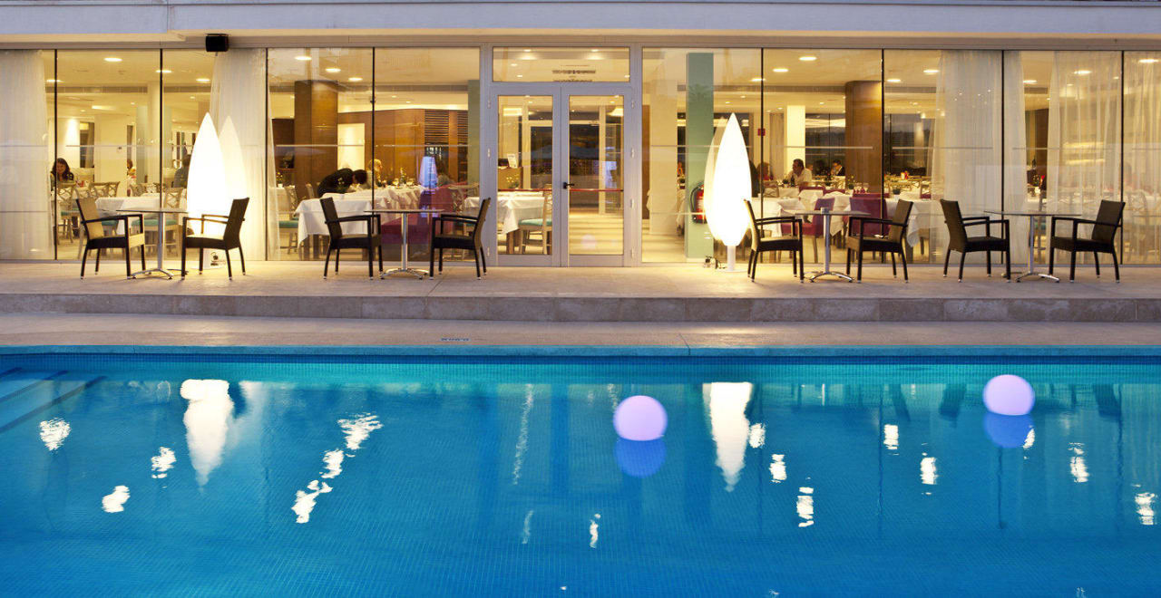 Restaurant JS Palma Stay