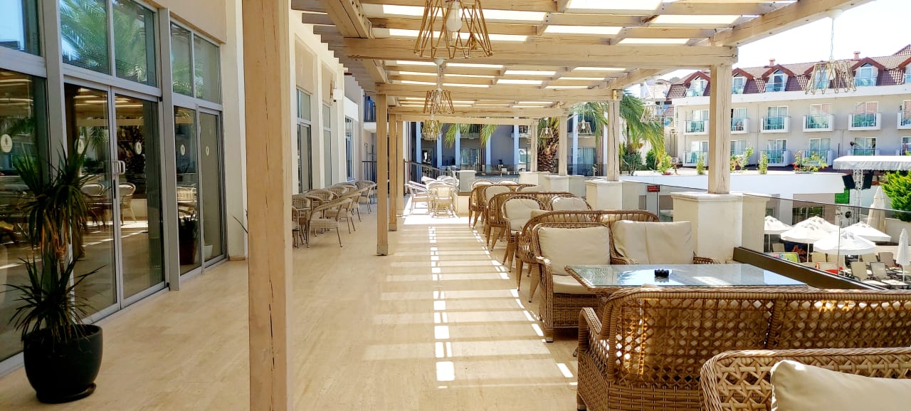 Gastro Side Story Resort & Spa