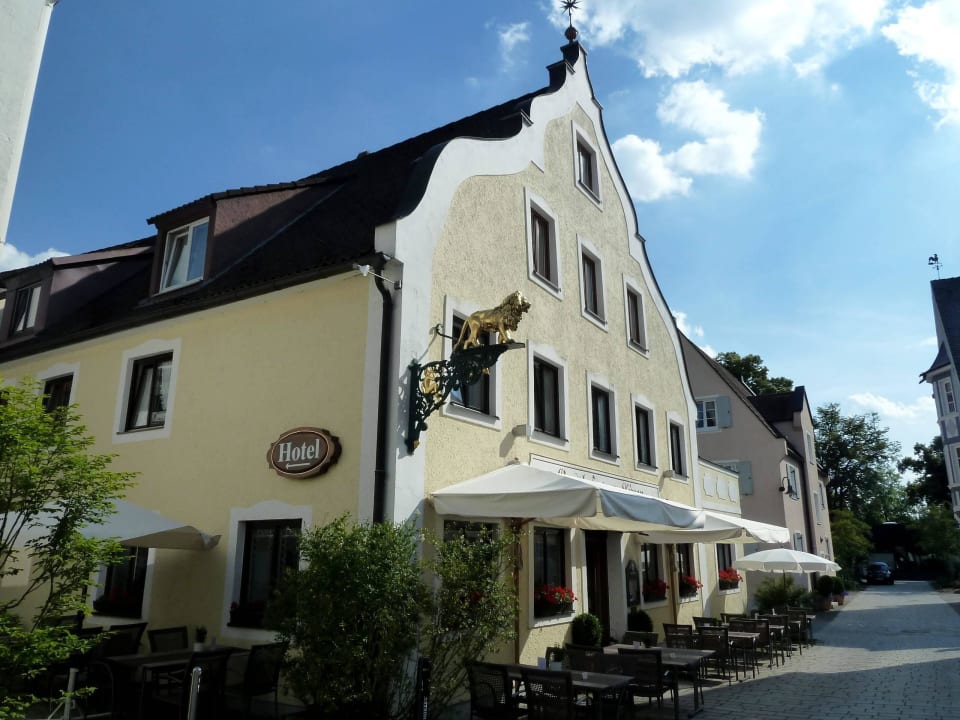 Aussenansicht Hotel zum Löwen