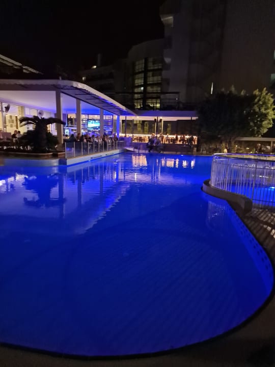 Pool Hotel Gardenia Beach
