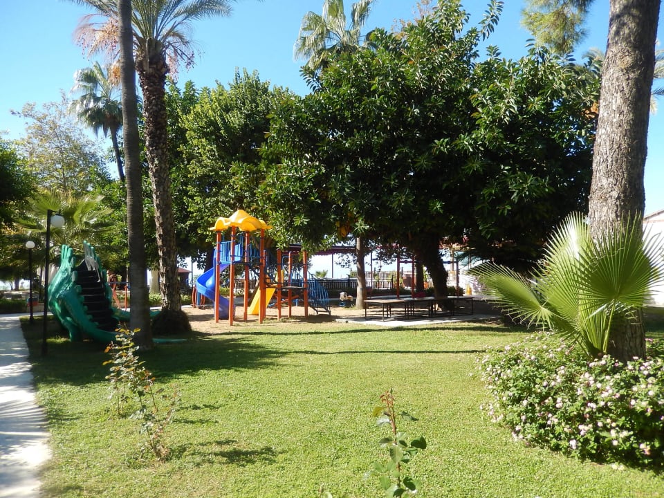 Spielplatz Hotel Sirma