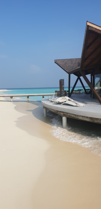 Strand Kuredhivaru Resort and Spa, Maldives