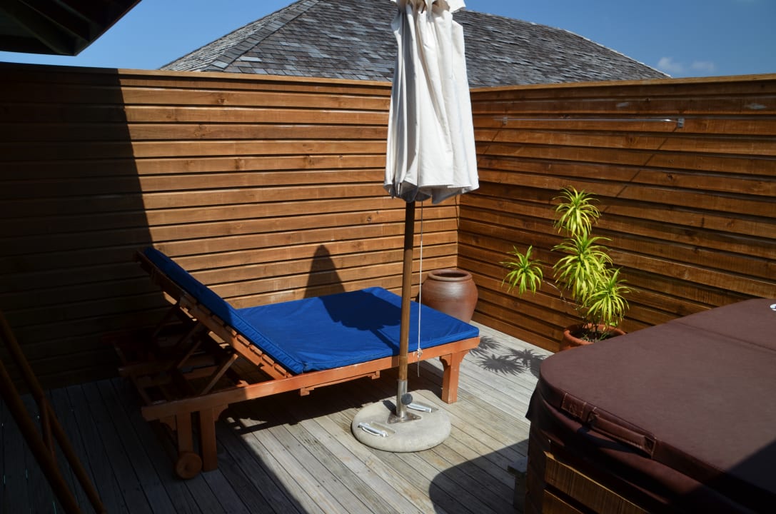 Zimmer Vilamendhoo Island Resort & Spa