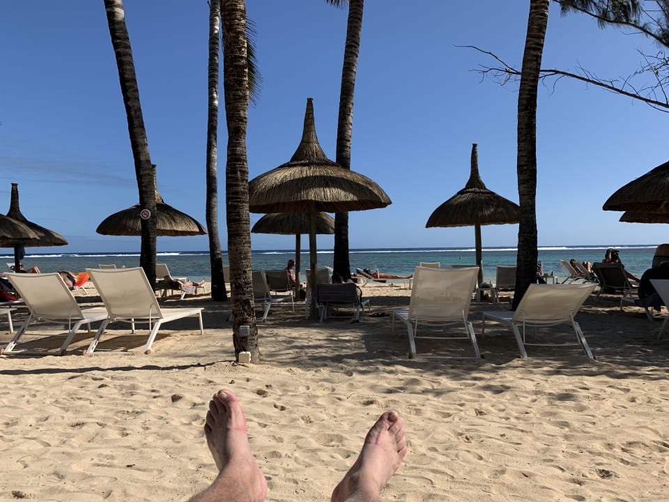 Strand Outrigger Mauritius Beach Resort