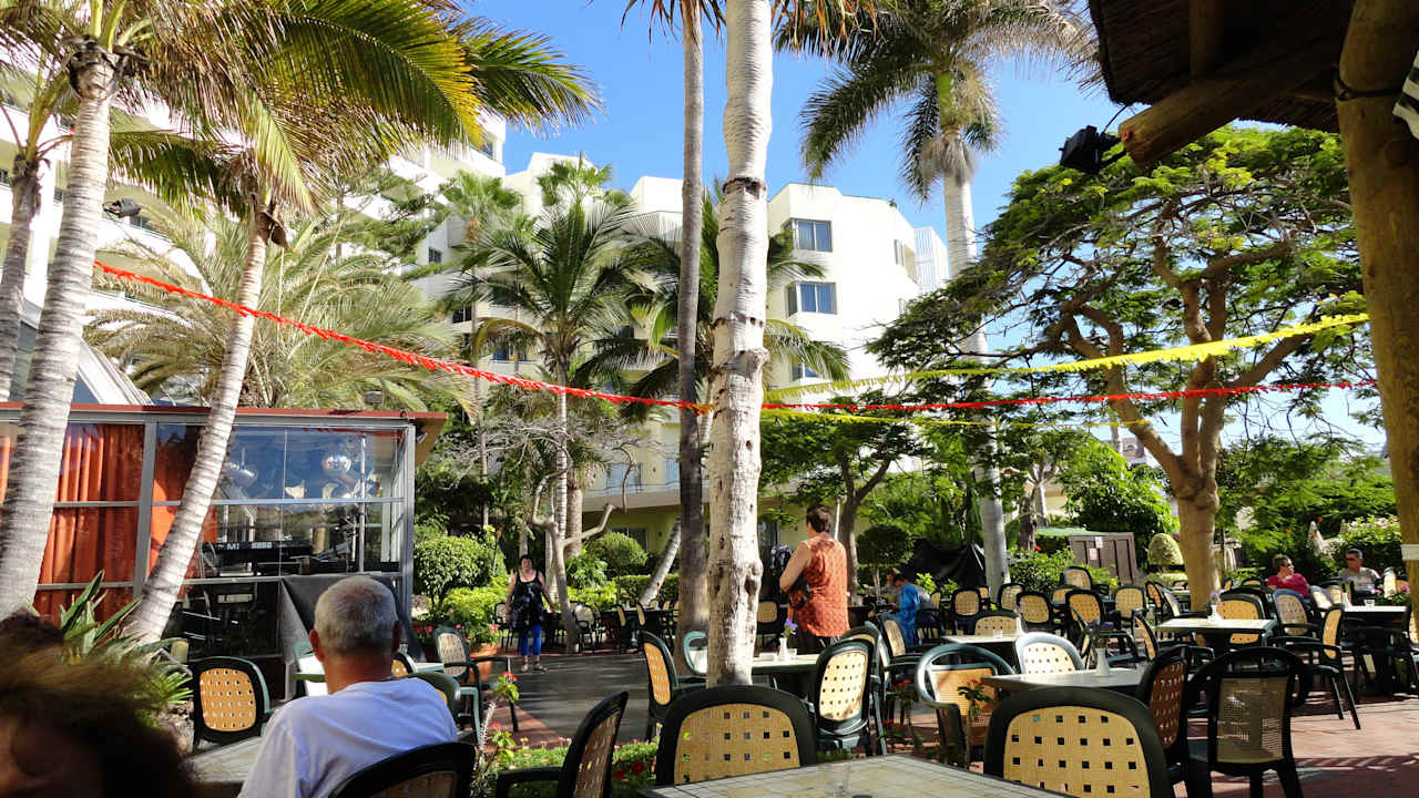 Hôtel H10 Las Palmeras - Le Bar de Piscine 2013 H10 Las Palmeras