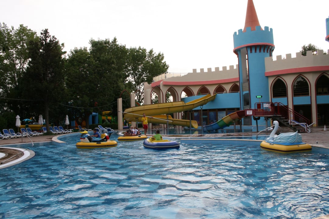 Childrens poll (evening entertainment) Sol Nessebar Palace