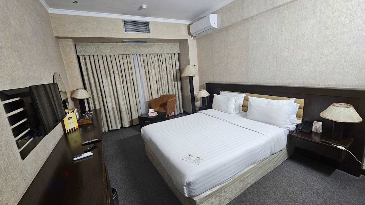 Zimmer Le Grande Plaza Hotel