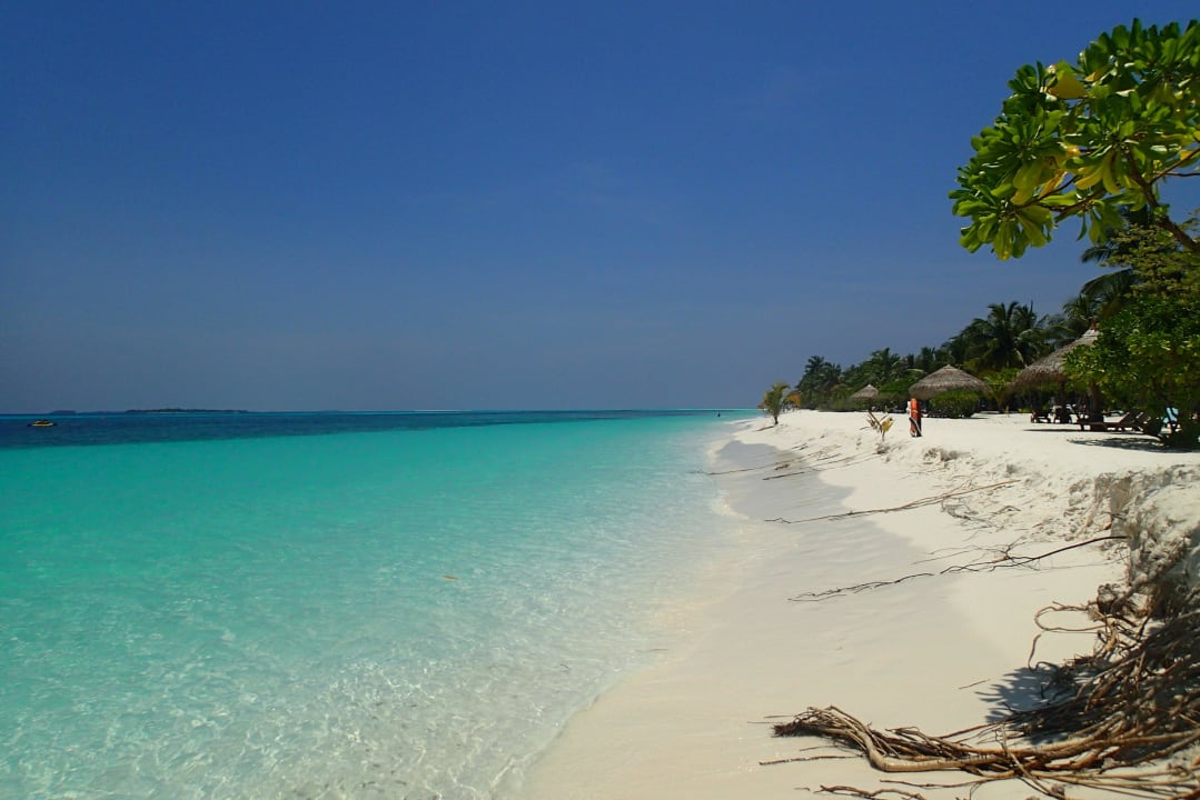 Strand Kuredu Island Resort & Spa