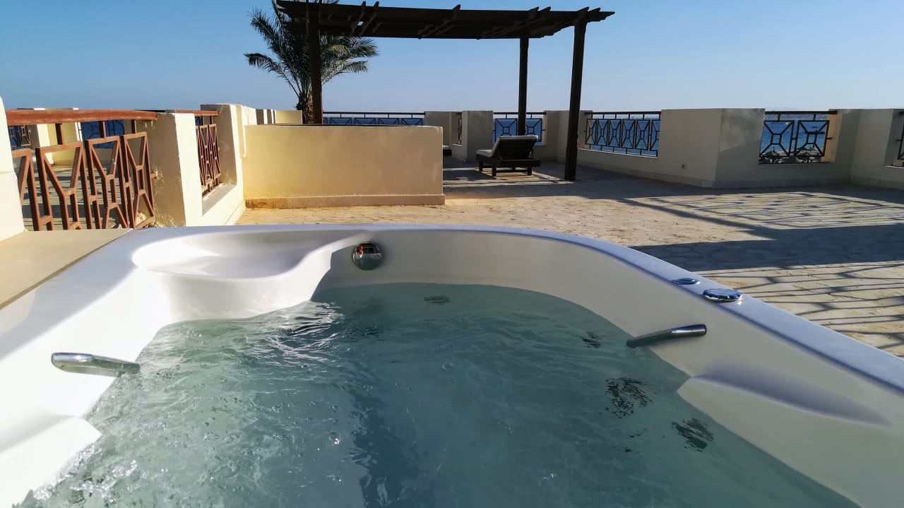 Pool Imperial Shams Abu Soma