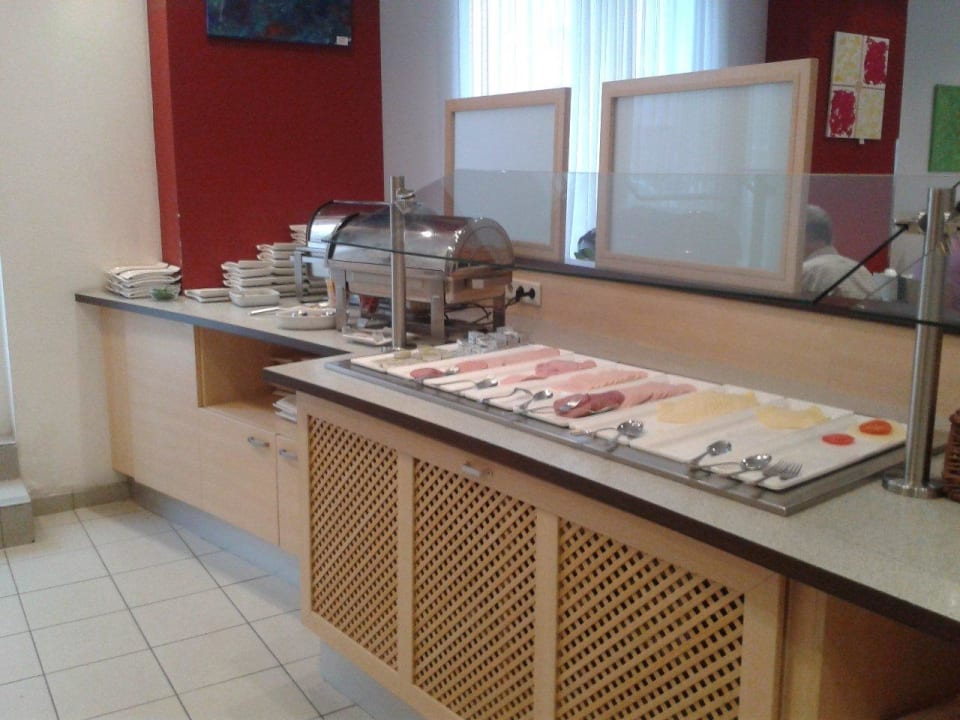 Frühstücksbuffet Premier Inn Wien City Hauptbahnhof