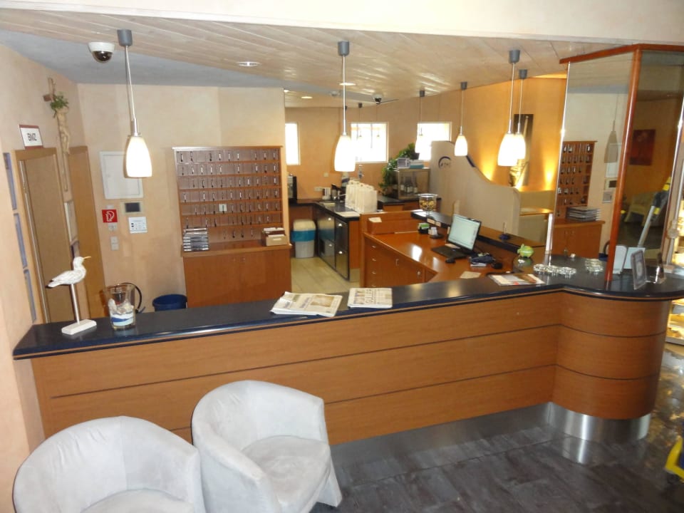 Rezeption ates Hotel Straßburg - Kehl