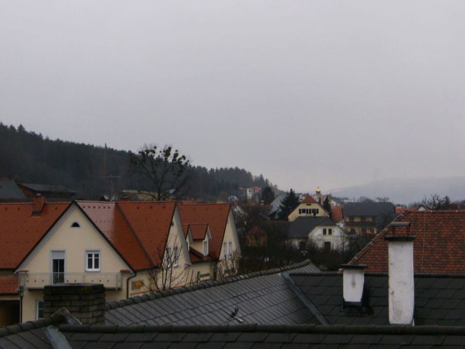 Richtung ROGNER THERME BLUMAU Hotel Garni - Thermenoase