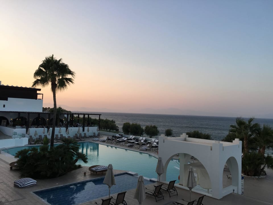 Pool TUI BLUE Oceanis Beach and Spa Resort