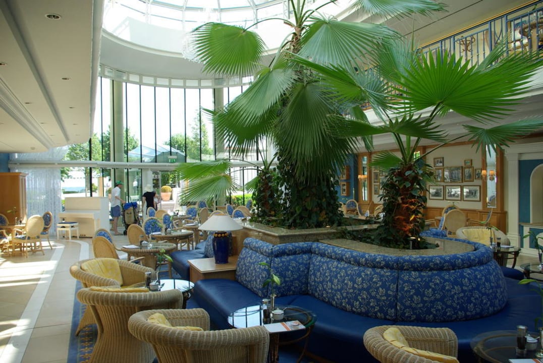 Hotelhalle A-ROSA Kurhaus Binz